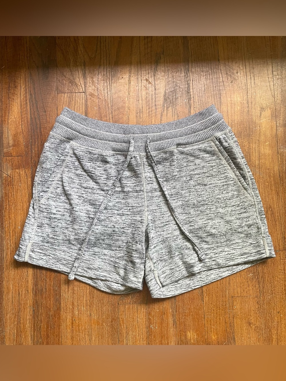 90 Degree By Reflex Heather Gray Athletic Knit Shorts
